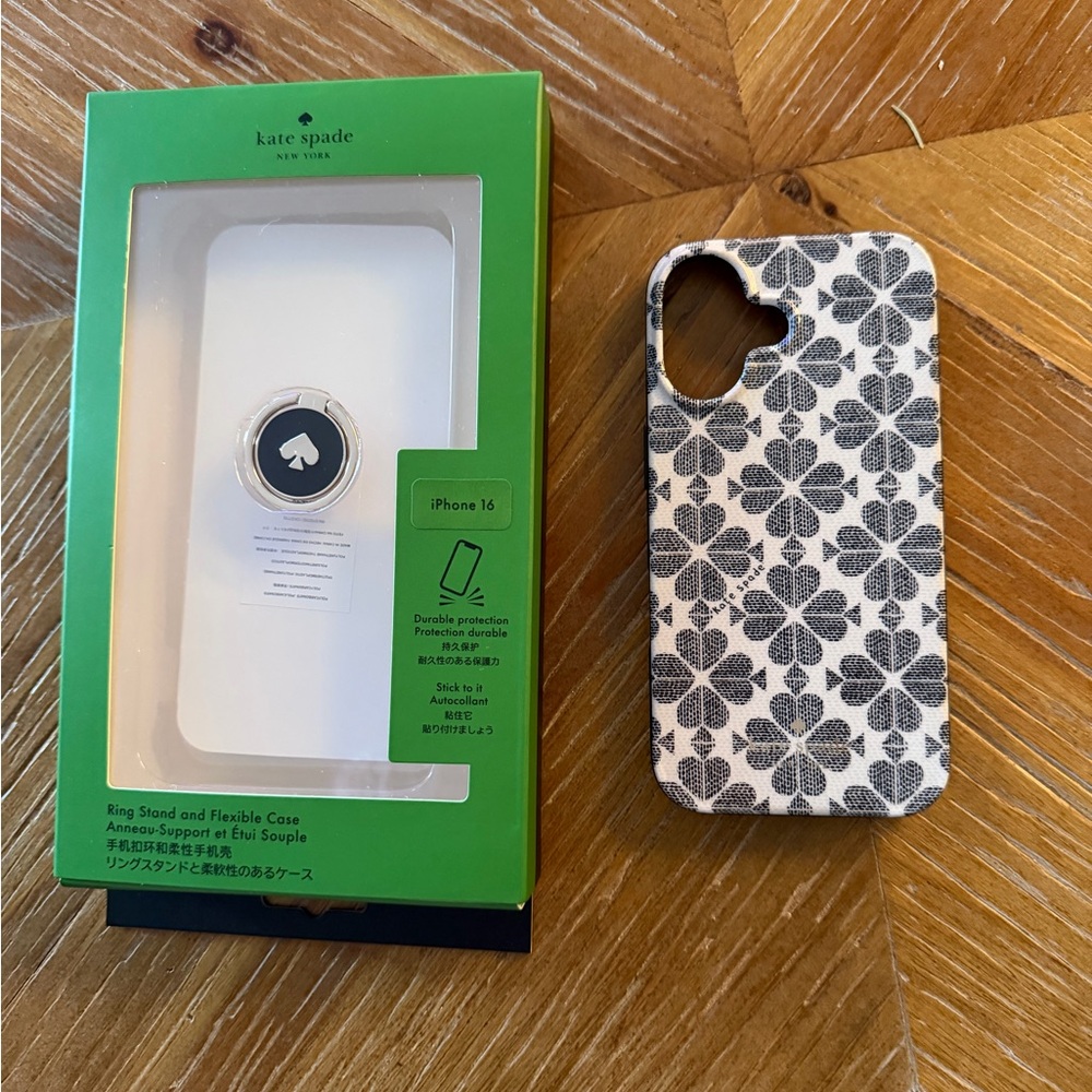 Kate Spade Black and White Clover iPhone 16 Case